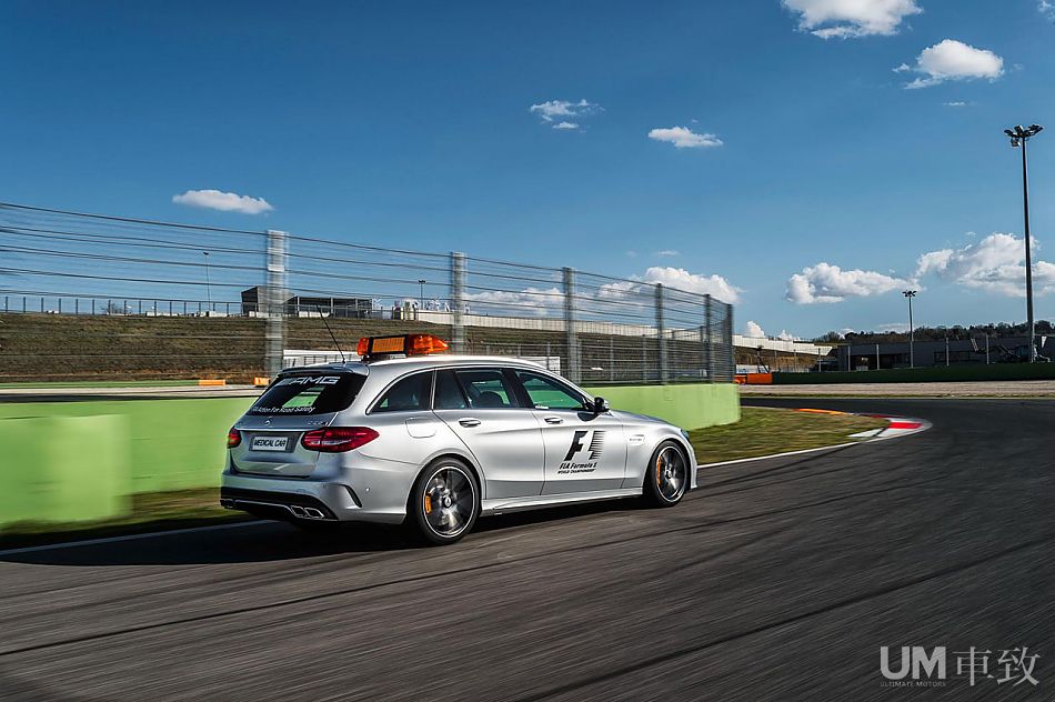 梅赛德斯新F1安全车\/医疗车发布