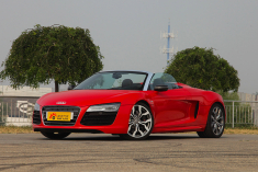 3.8秒的极速惊世 实拍奥迪R8