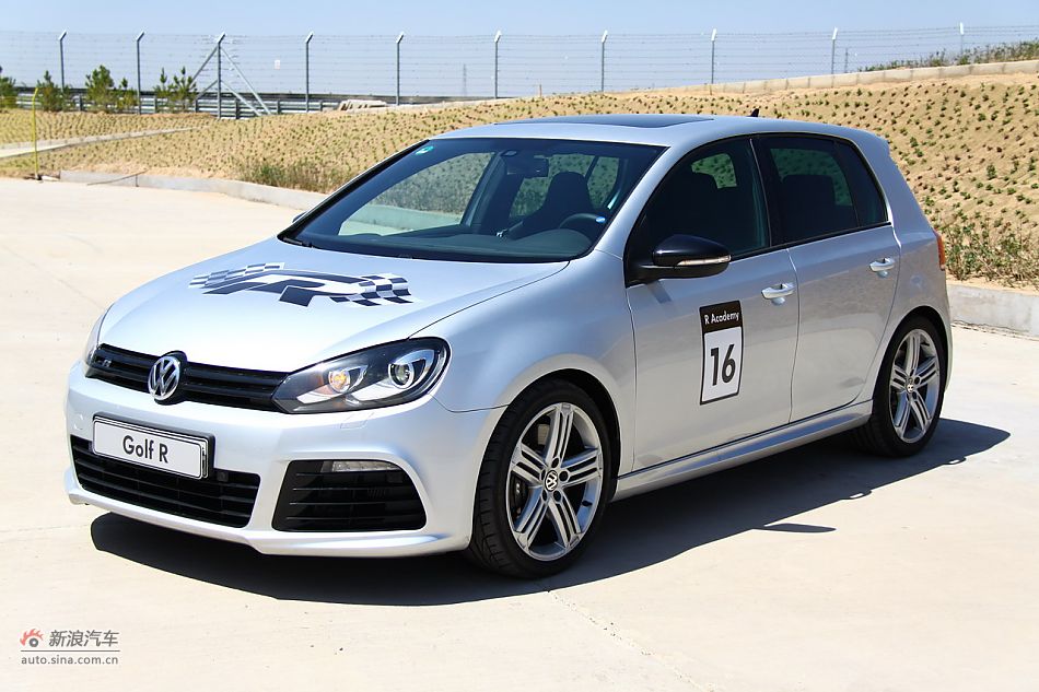 进口高尔夫 进口高尔夫gti 进口高尔夫7高清图片