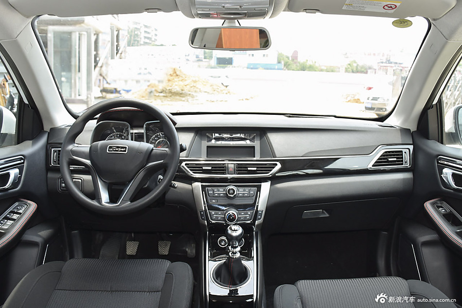 2016款大迈X5 1.5T手动精英7座型 国五