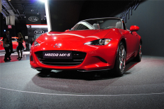 2015款马自达MX-5巴黎车展实拍