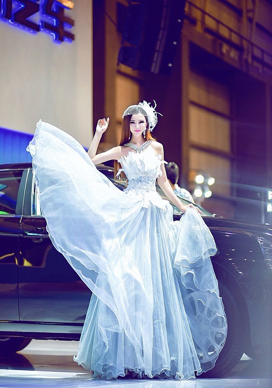 高贵冷艳女王范儿美丽动人