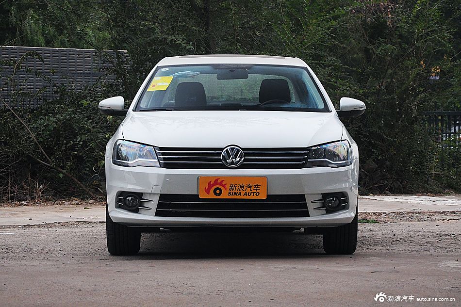 10月团购:大众宝来北京、上海等地7.2折起