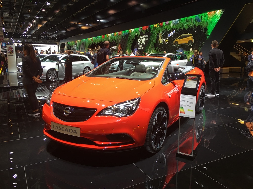 巴黎车展:欧宝Cascada Supreme