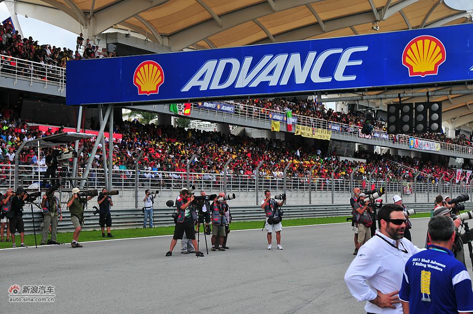 壳牌爱德王子雪邦赛道之行现场图