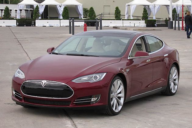 Tesla Model S获5星碰撞成绩