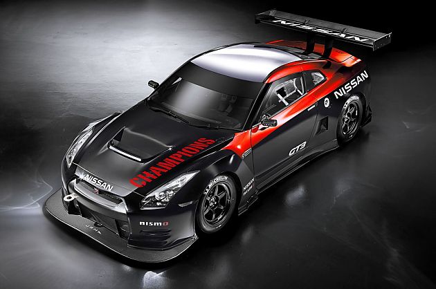 2013款日产NISMO GT3赛车