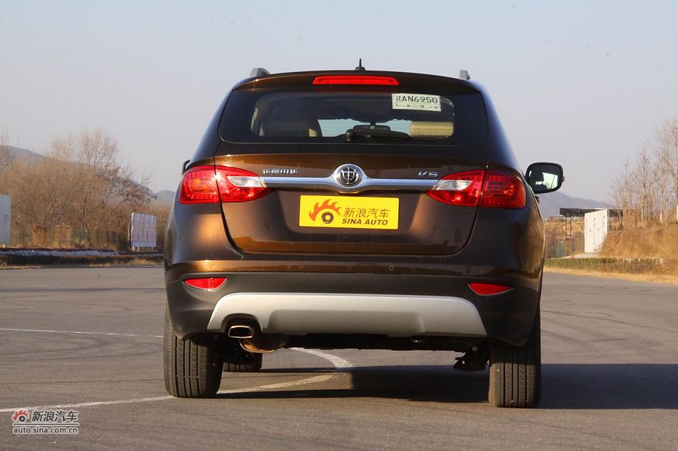 2012款华晨中华V5外观_中华V5外观图片1216