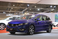 全新杰德RS 开辟MPV另类战场