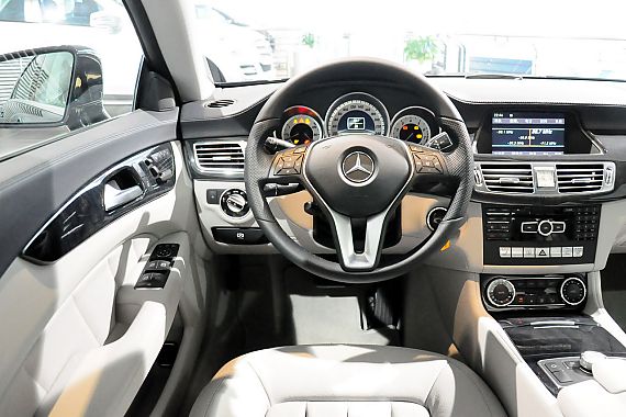 【2010款奔驰cls300-2010款奔驰cls300报价_