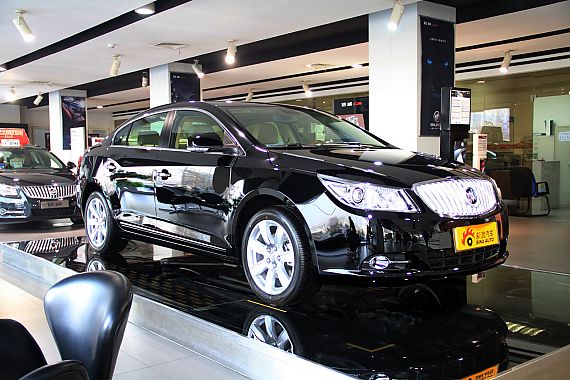 谢绝三寸金莲 大尺寸轮圈中高级车推荐