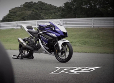 雅马哈 YZF R25 概念车图赏