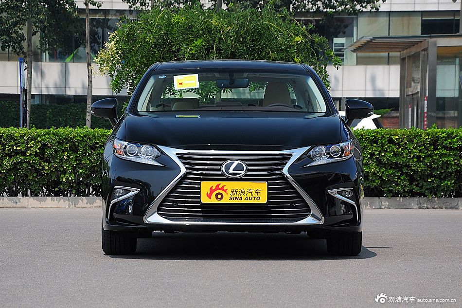 2015款雷克萨斯ES250典雅型