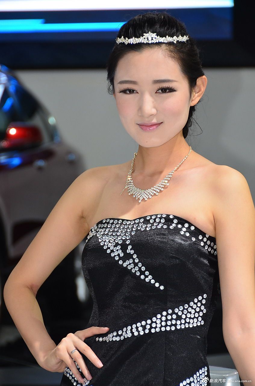 2013银川车展模特高清图图片