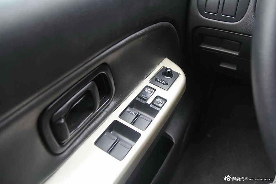 帕拉丁和奇骏哪个好_帕拉丁和奇骏 区别