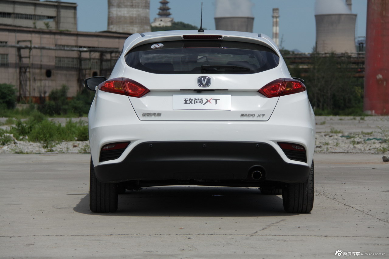 2013款长安致尚xt