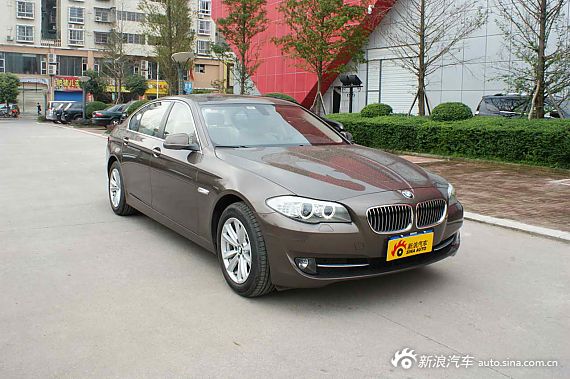 宝马5系现金优惠10.5万元 有现车