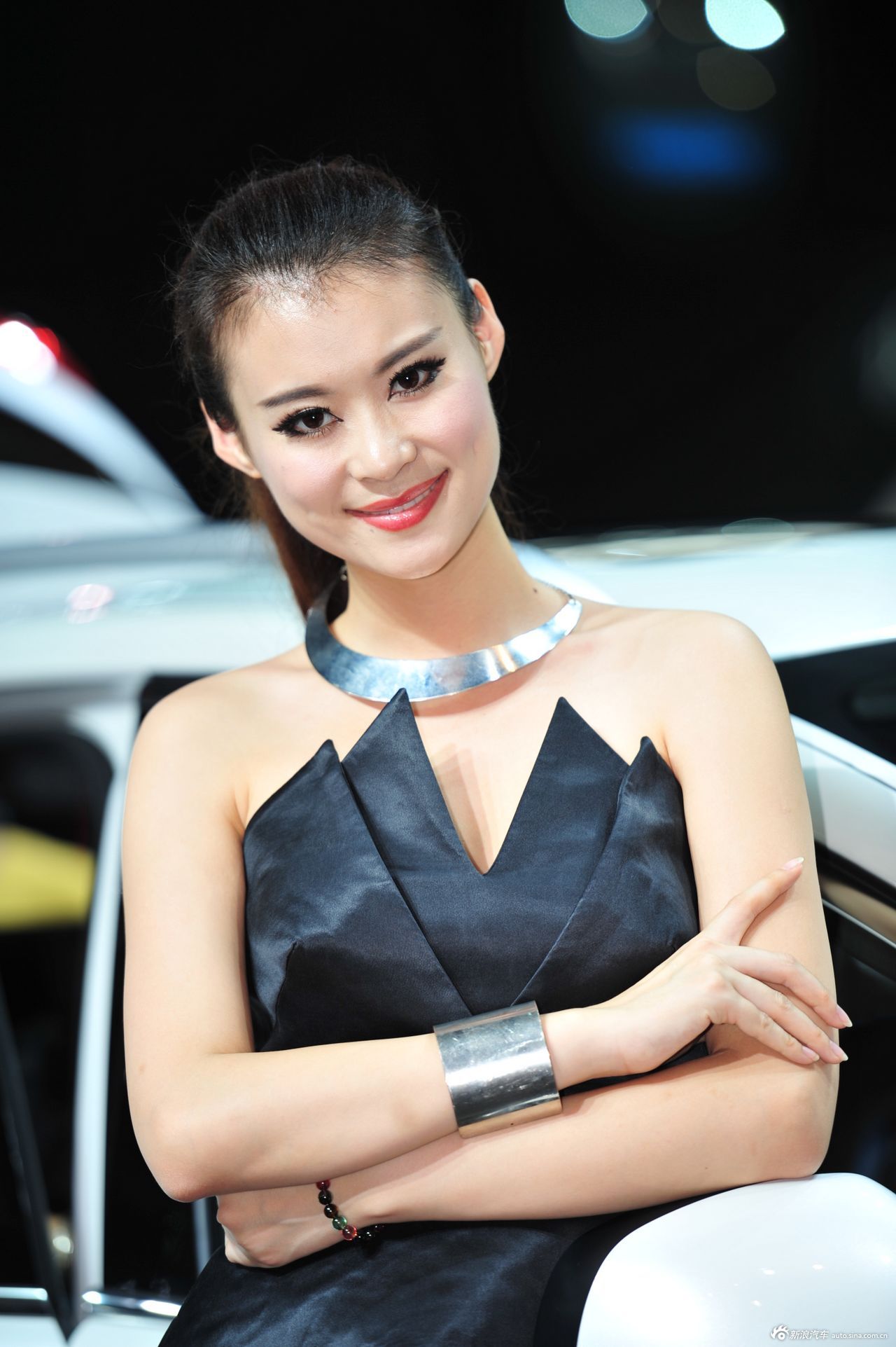 2012<em>广州车展美女模特</em>高清图片欣赏第一季40