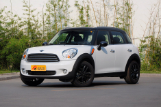 新浪汽车高清实拍MINI COUNTRYMAN