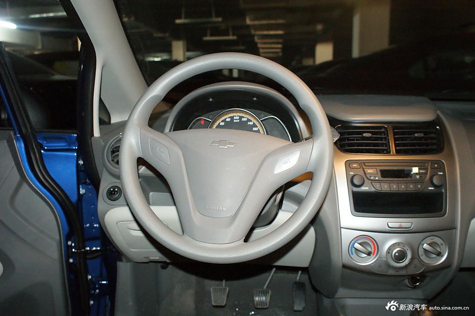 新赛欧三厢新赛欧三厢报价图片高清图片