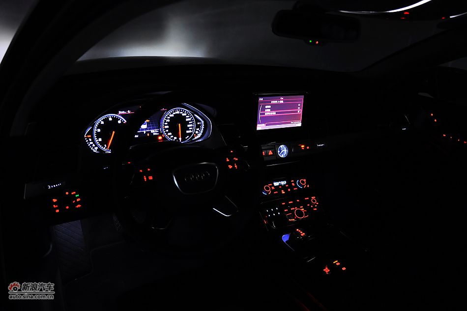全新奥迪A8L内饰_奥迪A8L内饰功能图片4623940_汽车图库_新浪汽车_新浪网