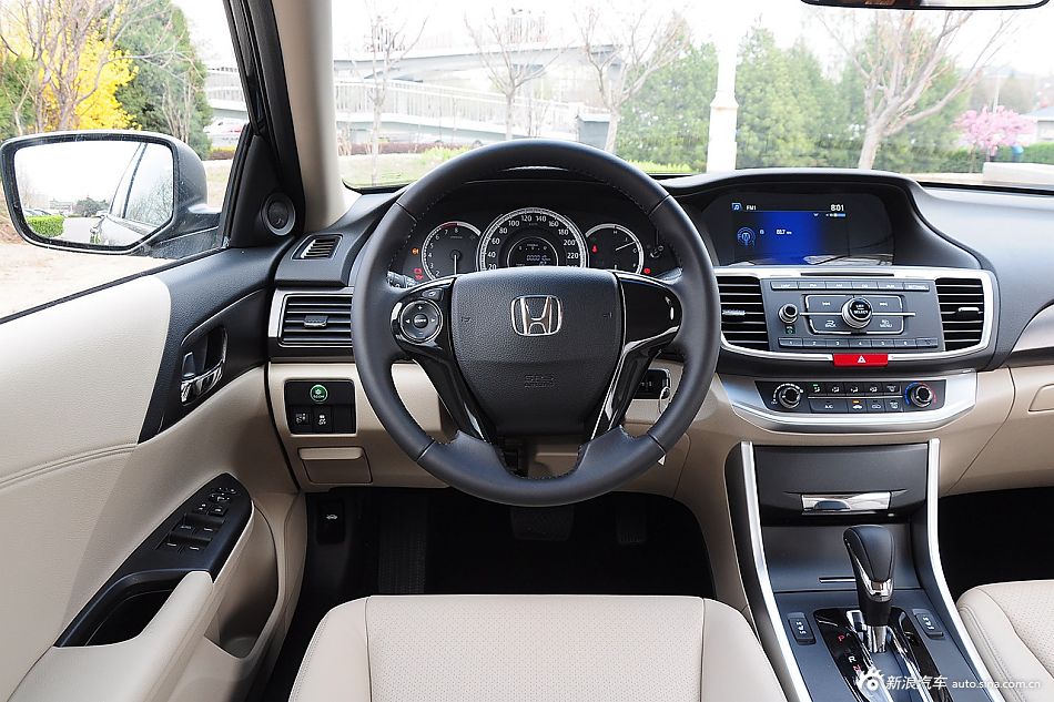2015款雅阁2.0lxs精英版_新浪汽车_新浪网
