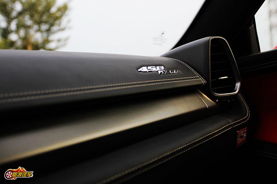 法拉利458 Italia内饰图片_458Italia图片148395