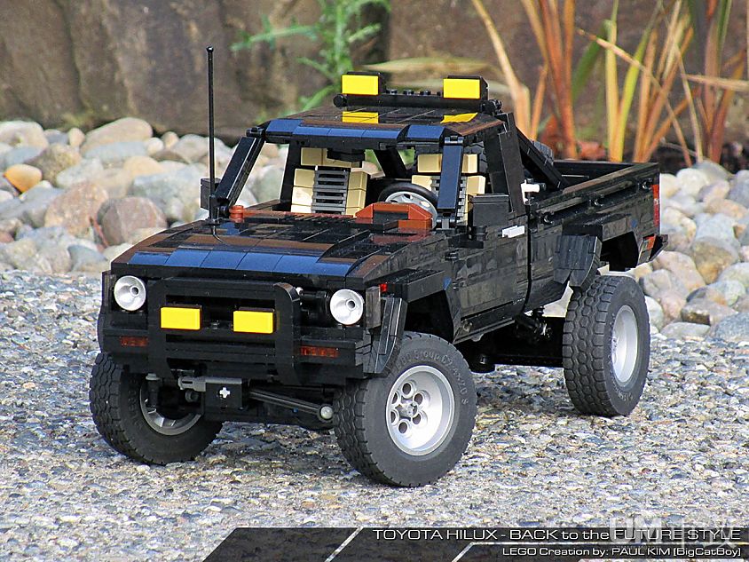 《回到未来》丰田SR5皮卡乐高版