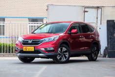 新浪汽车抢先实拍2015款全新东风本田CR-V