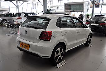 2012款POLO 1.4TSI GTI极地白
