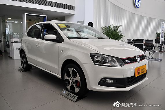 大众POLO优惠1.3万元 店内现车销售