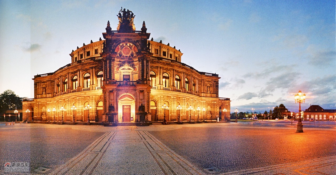 德累斯顿小镇和透明工厂