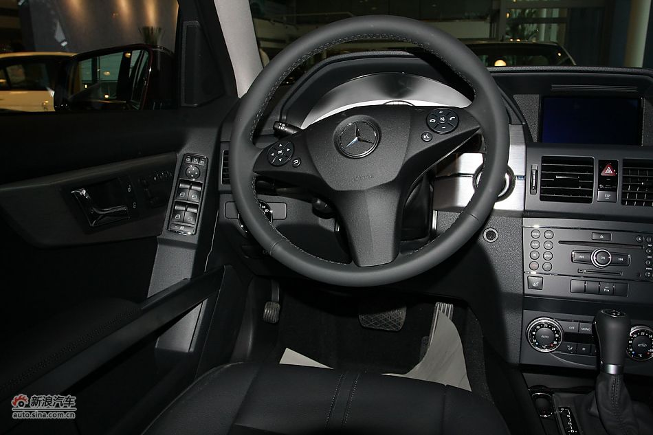 2010款奔驰glk300时尚型_奔驰glk-进口图片20