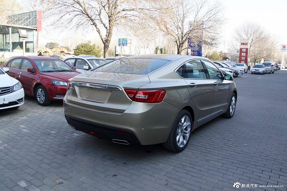 新浪汽车实拍吉利博瑞