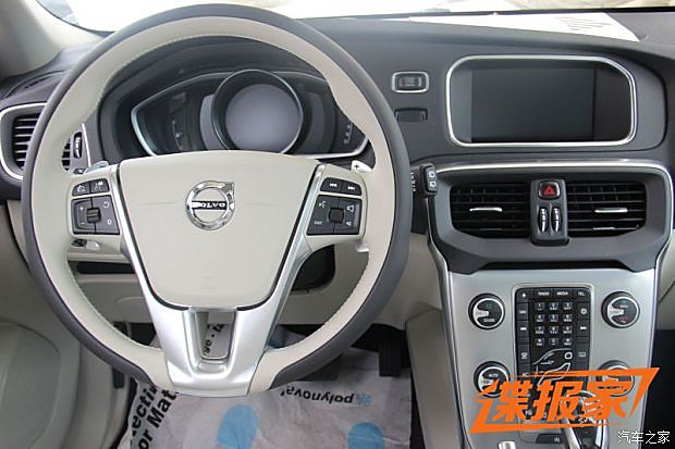 新款V40及V40跨界版实车曝光