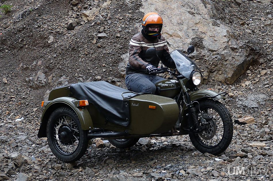 ural挎斗摩托是怎样炼成的(4\/36)