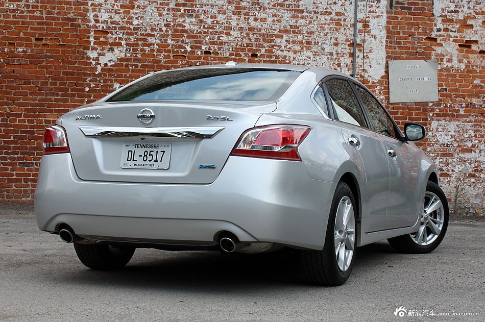 2013款日产Altima(美版天籁)官方图_1645418