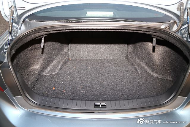 2015款英菲尼迪Q50L