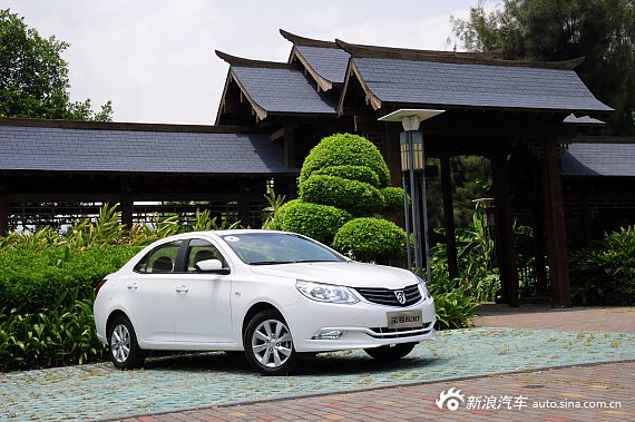 2013款宝骏630将上市 售价或6.5万起