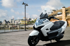 光阳王道700重型绵羊高清组图欣赏