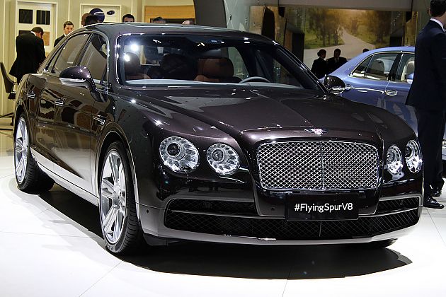 入门级也精彩 宾利发布飞驰V8