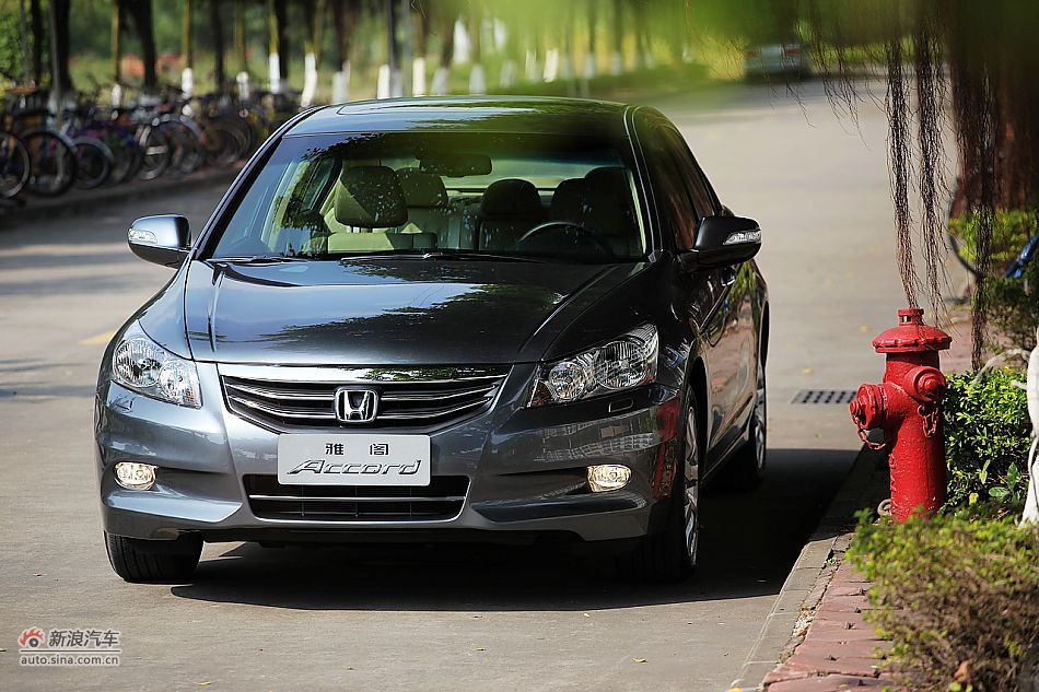 2011款雅阁2.4EXL Navi外观图片_雅阁图片37