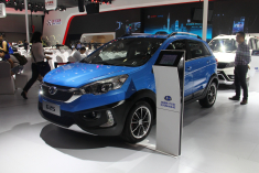 广州车展实拍昌河首款小型SUV Q25