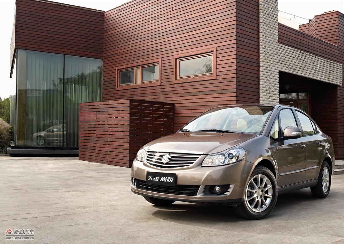 2010款铃木天语sx4尚悦
