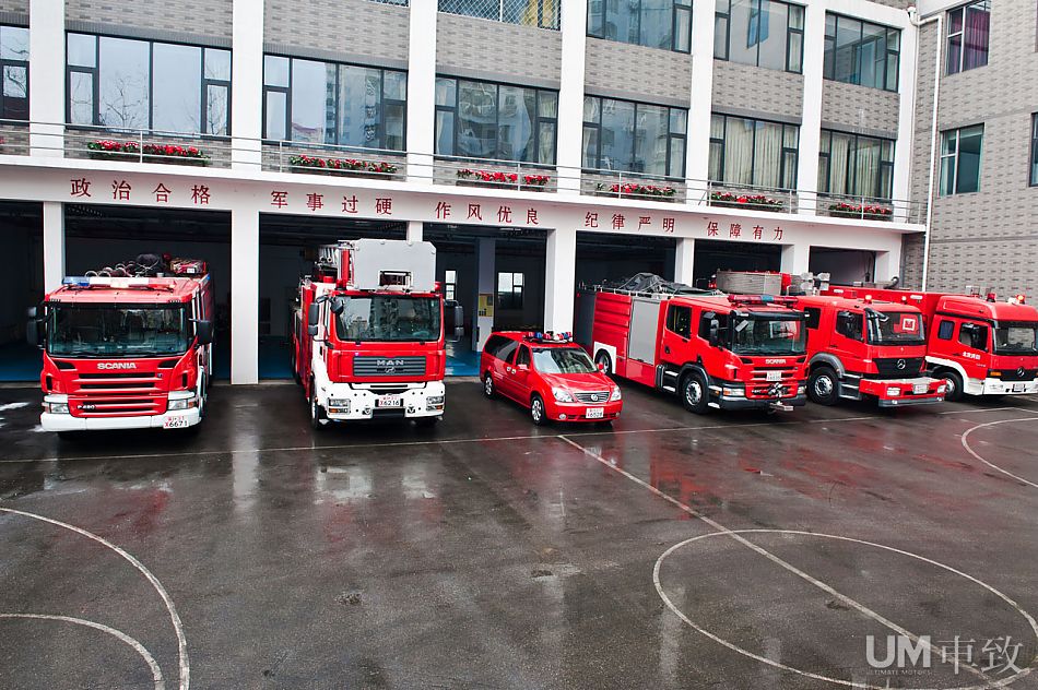 整装待发 探秘最酷消防车车库_23824308_汽车