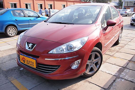 东风标致408开展限量车型拍卖活动