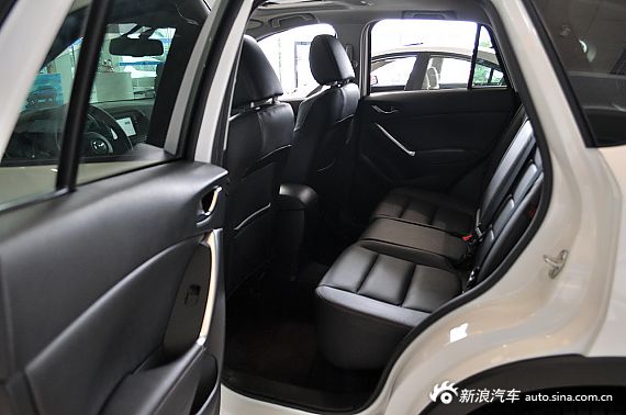 2013款马自达CX-5 2.5L自动四驱旗舰型