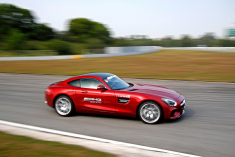 梅赛德斯-AMG驾驶学院