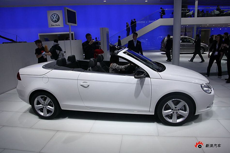 大众eos_大众eos车展图图片254381_汽车图库