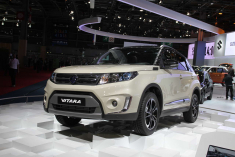 2015款铃木维特拉巴黎车展实拍